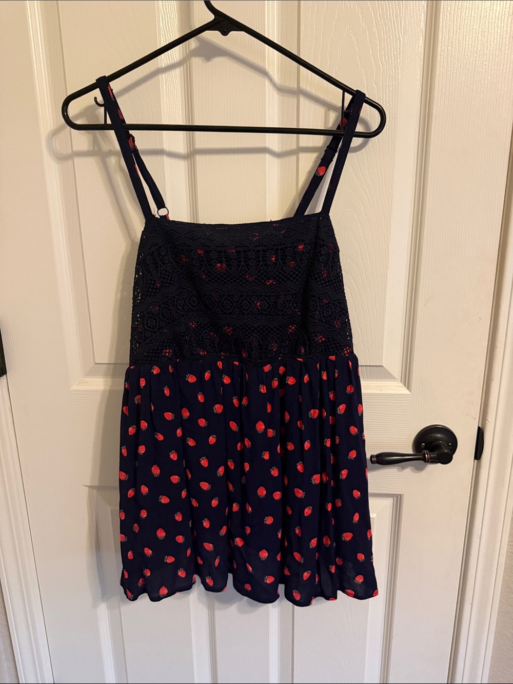 NWT Torrid Strawberry Babydoll Tank Size 0 (12) Navy Crochet Lace Peplum Top